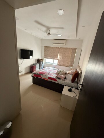 2.5 BHK Apartment For Rent in Gundecha Symphony, Andheri West