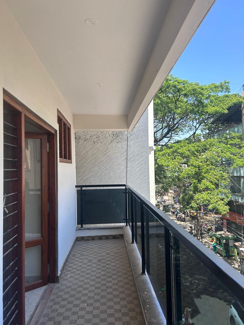 2 BHK + Extra Room Apartment For Sale in Royal Link