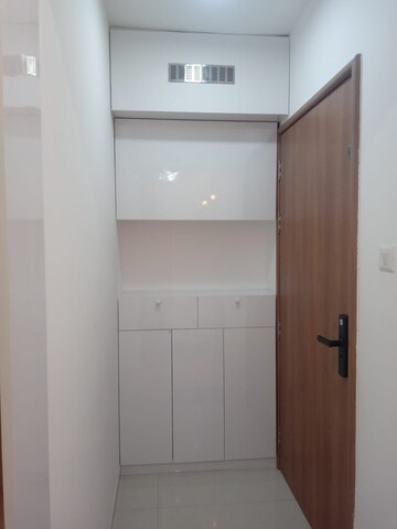 Bathroom in 2 BHK Apartment at Kohinoor Zen Estate, Kharadi – for Rent