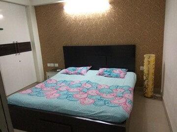 Bedroom in 2.5 BHK Apartment at Prateek Wisteria, Sector 77 – for Rent