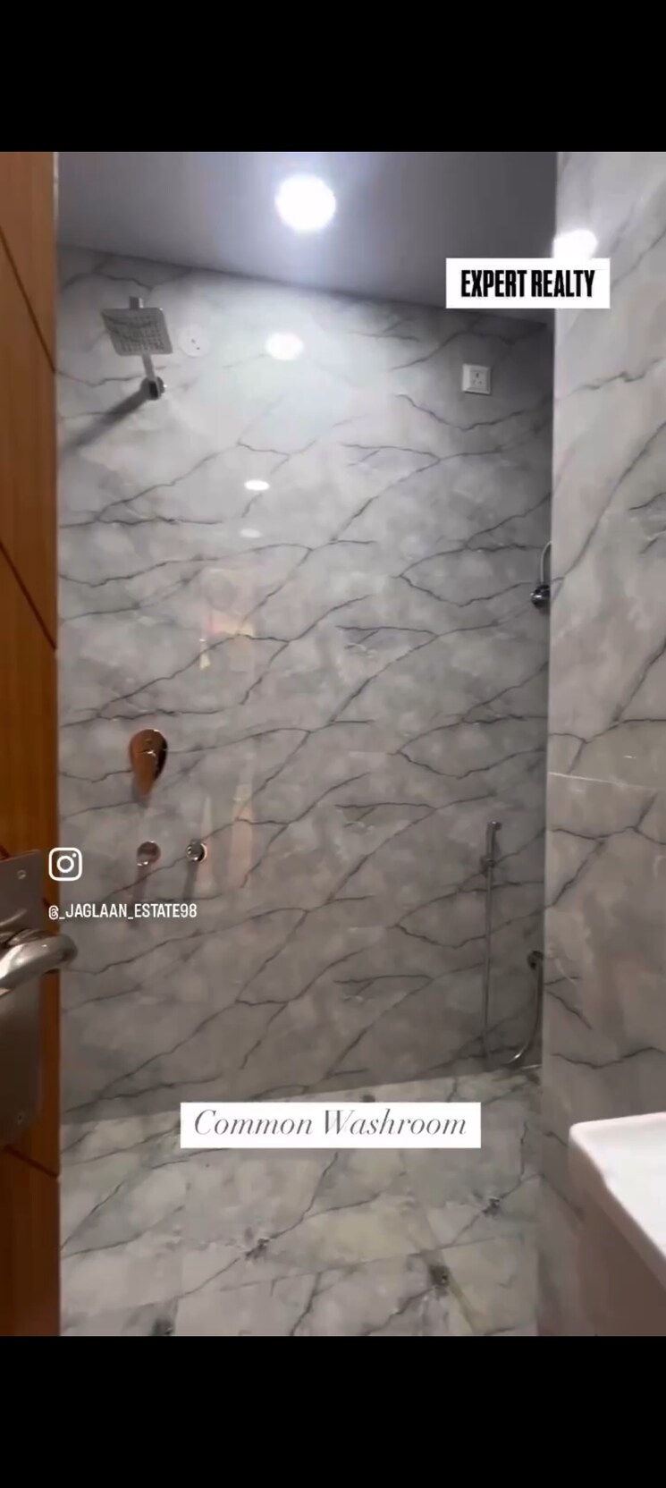 Bathroom, vasundhara sector 5 4 Bedroom 1750 Sq.Ft. Builder Floor In Vasundhara Sector 5 Ghaziabad 8461346