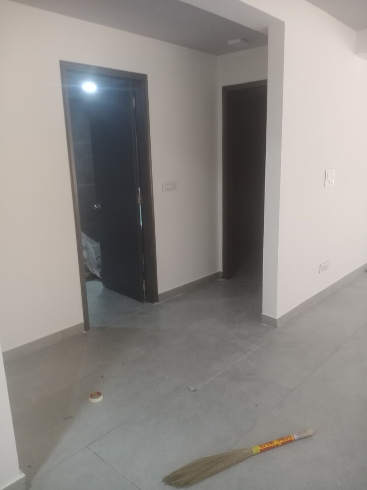 Floor Plan, okhla industrial estate phase 2 Commercial Office Space 3000 Sq.Ft. In Okhla Industrial Estate Phase 2 Delhi 8461359