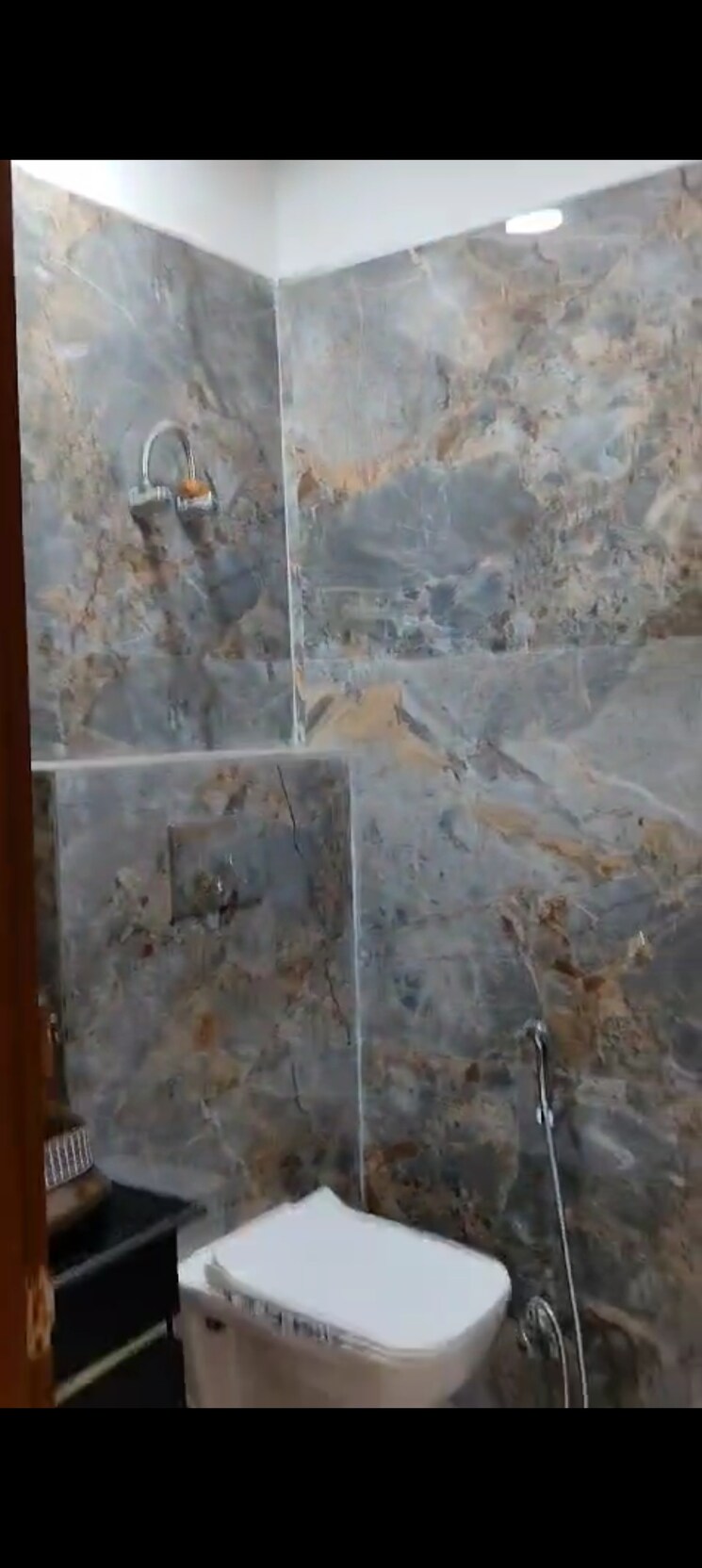 undefined, vaishali extension 2 Bedroom 100 Sq.Mt. Builder Floor In Vaishali Extension Ghaziabad 8461373