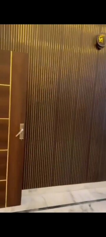 Master Bedroom in 3 BHK Builder Floor at Indrapuram – for Sale