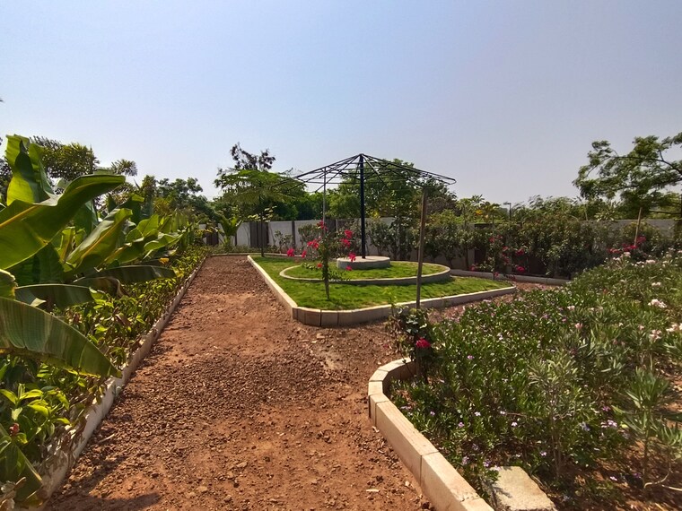 Nearby, shankarpalli  165 Sq.Yd. Plot In Shankarpalli Hyderabad 8461447