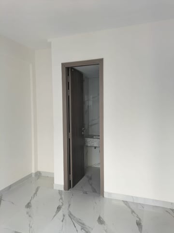 2 BHK Apartment For Rent in MRG The Balcony, Sector 93