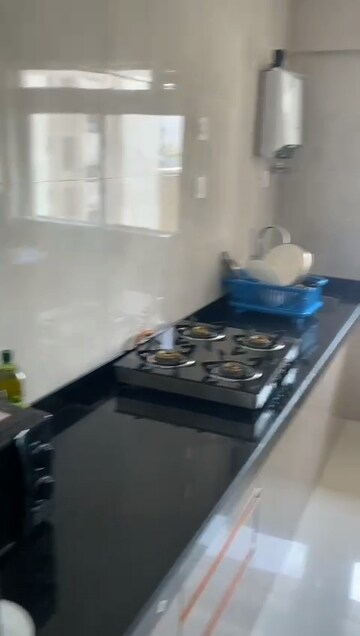 Room in  Pg at Prabhadevi – for Rent