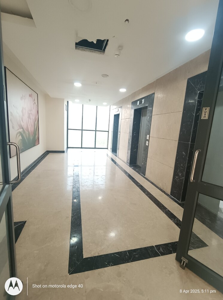 Team Area, nbcc-down-town Commercial Office Space 400 Sq.Ft. In Sarojini Nagar Delhi 8461462