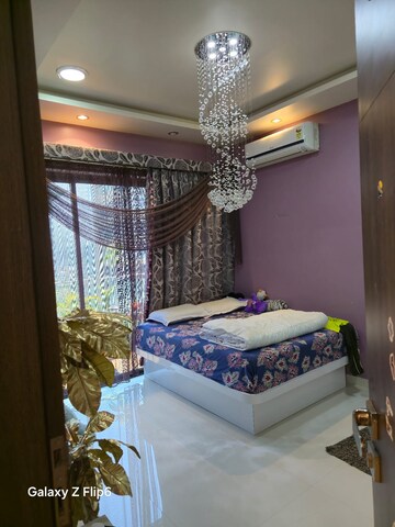Bedroom in 2 BHK Apartment at Nibm Annexe – for Sale