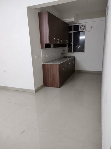 2 BHK Apartment For Rent in Suncity Avenue 102, Sector 102