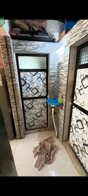 Bedroom in 1 RK Apartment at Thane West – for Sale