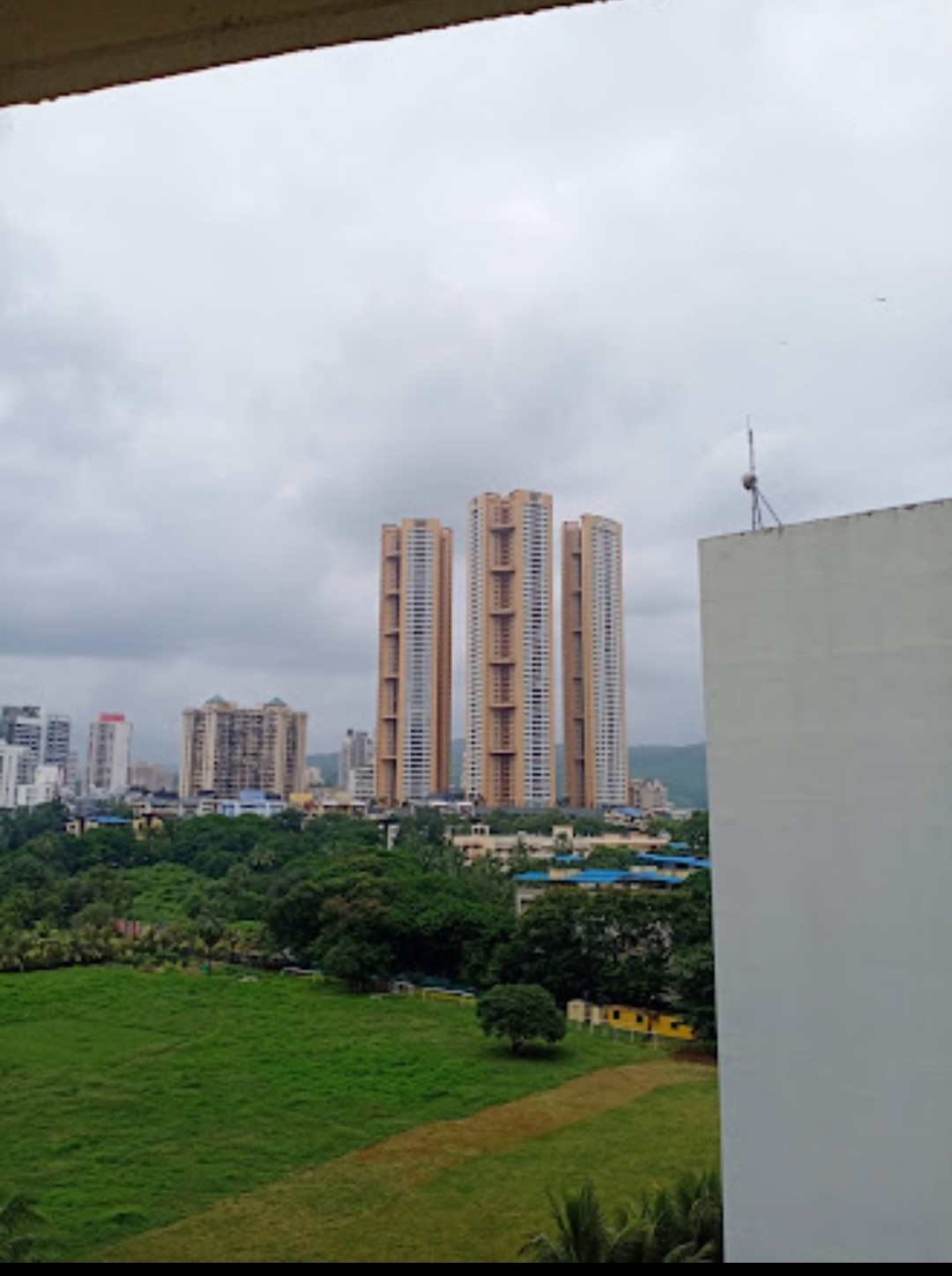 2 BHK + Extra Room Apartment For Sale in DB Orchid Woods