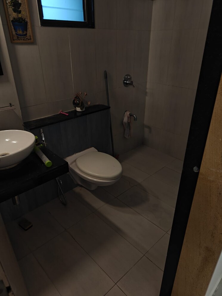 Bathroom, pride-aashiyana 3 Bedroom 979 Sq.Ft. Apartment In Dhanori Pune 8461508