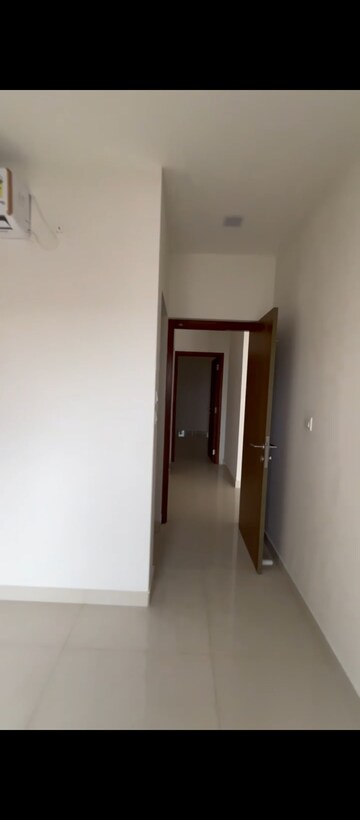 Furnished Amenities in 3.5 BHK Apartment at Prestige Tranquil, Kokapet – for Rent