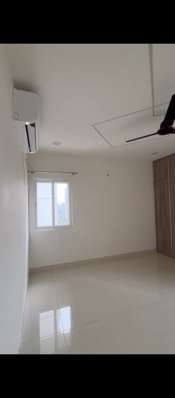 Master Bedroom in 3.5 BHK Apartment at Prestige Tranquil, Kokapet – for Rent