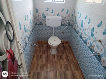 Bathroom in 2 BHK Apartment at Kolkatta Gpo – for Sale