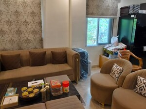Living Room in 2.5 BHK Builder Floor at Paschim Vihar – for Sale