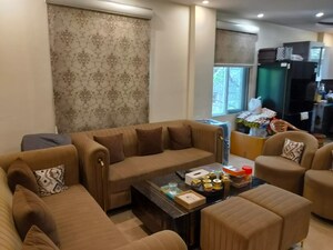 Living Room in 2.5 BHK Builder Floor at Paschim Vihar – for Sale