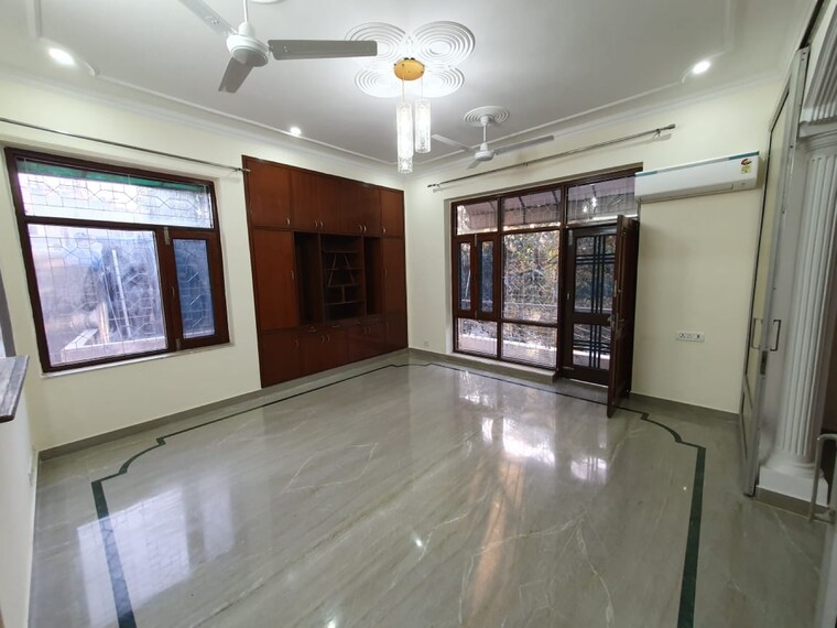 Master Bedroom, boutique-residential-apartments-g-88 3 Bedroom 250 Sq.Yd. Builder Floor In Saket Delhi 8461581