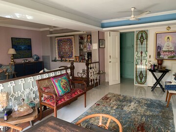 Living Room in 4 BHK Apartment at Juhu – for Rent