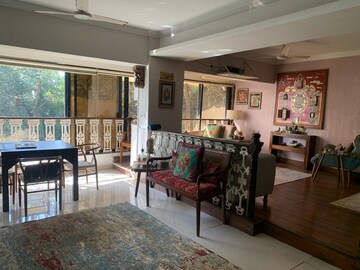 Living Room in 4 BHK Apartment at Juhu – for Rent