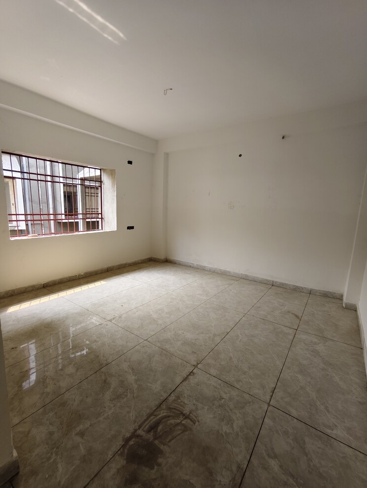 Room, pradhan nagar 2 Bedroom 1000 Sq.Ft. Apartment In Pradhan Nagar Siliguri 8461629