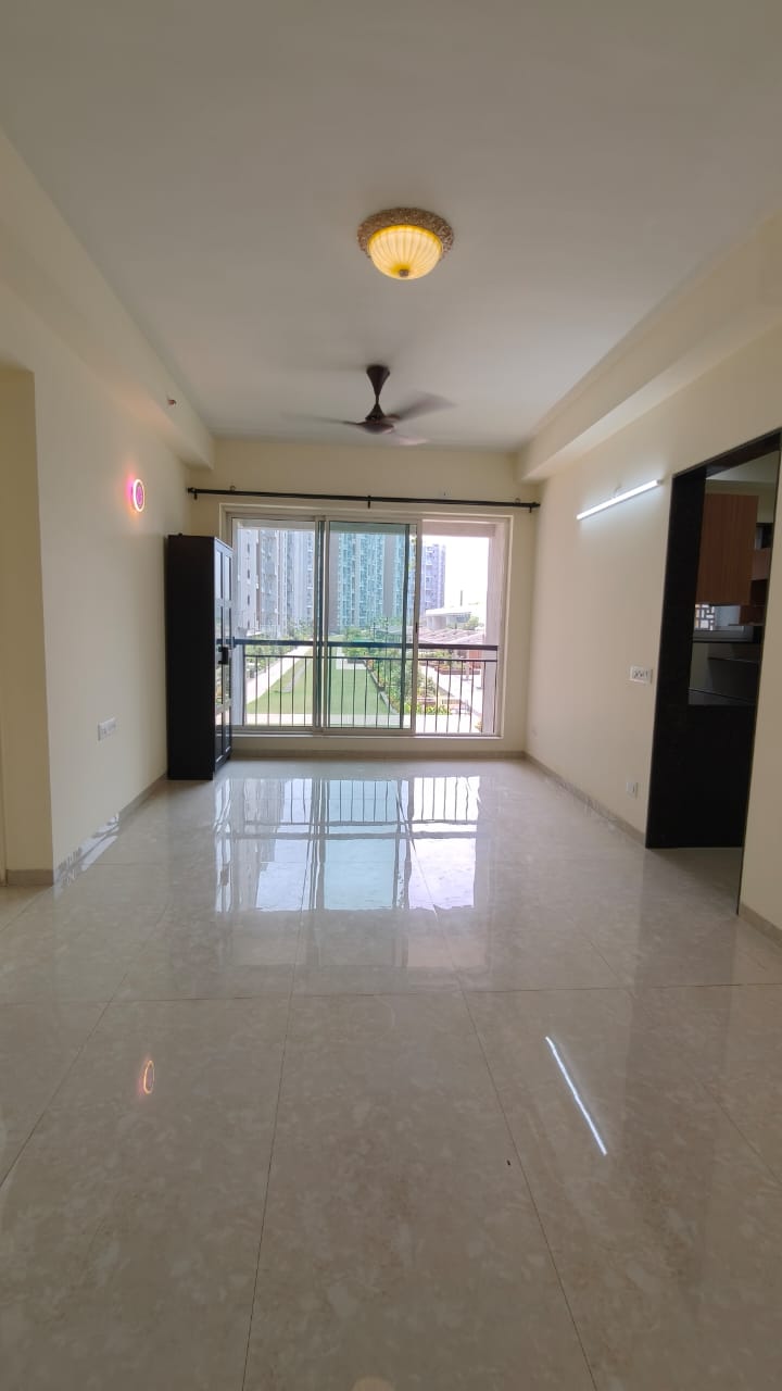 2 BHK Apartment For Sale in L & T Seawoods Residences Phase 1 Part A