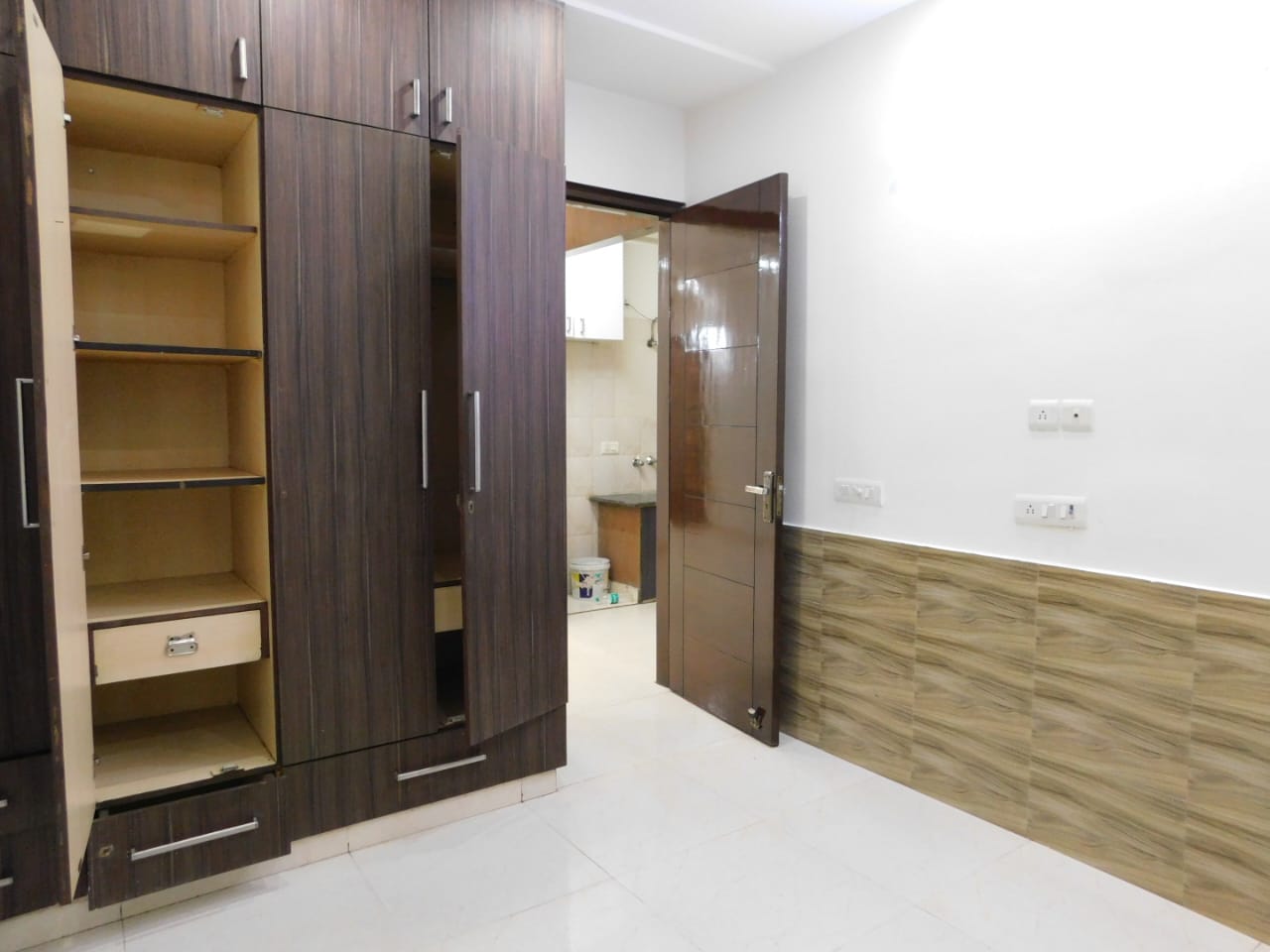 3 BHK + Pooja Room Builder Floor For Sale in Indrapuram