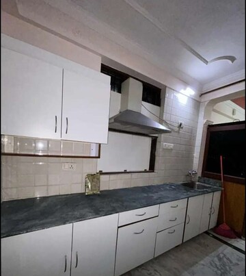 3 BHK Apartment – Exterior View View at Hazratganj - for Rent