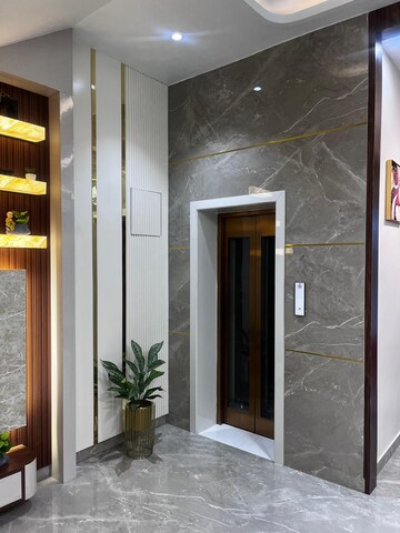 Furnished Amenities in 4 BHK Independent House at Vaishali Nagar – for Sale