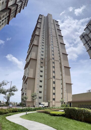 Living Room in 3 BHK Apartment at Prestige High Fields, Gachibowli – for Rent