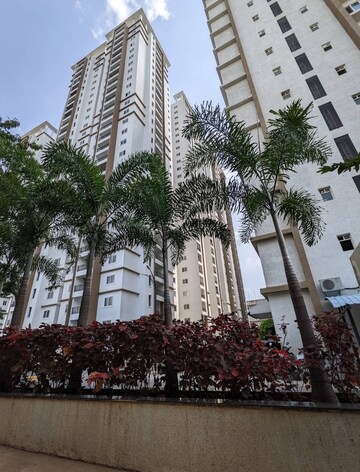 3 BHK Apartment For Rent in SMR Vinay Iconia Hyderabad, Kondapur