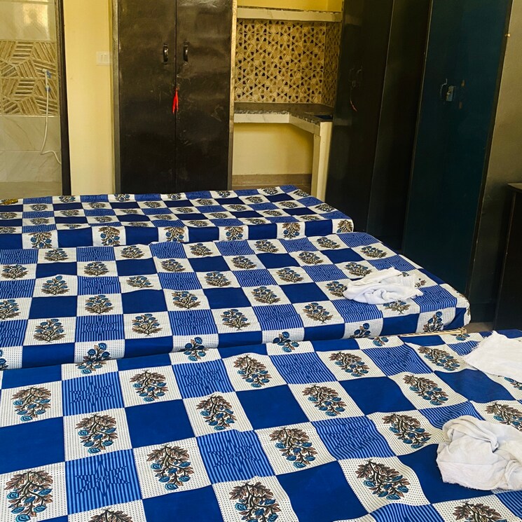 Bedroom, sector 58 Pg For Boys In Sector 58 8461798