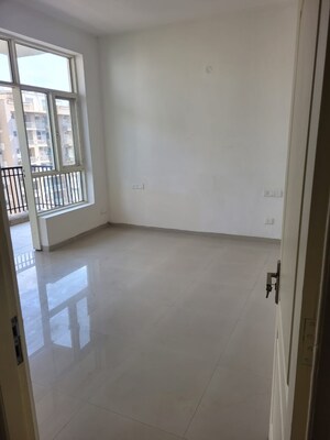 Master Bedroom in 2 BHK Apartment at Sushma Green vista, Ghazipur – for Sale