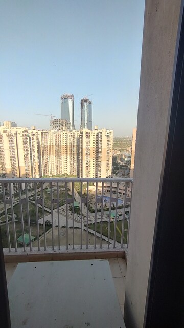 2.5 BHK Apartment – Exterior View View at Logix Blossom County, Sector 137 - for Rent