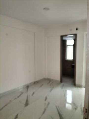 Master Bedroom in 3.5 BHK Builder Floor at Smart World Gems, Sector 89 – for Rent
