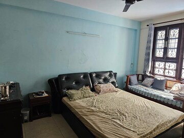 Bedroom in 1 RK Apartment at Suncity Essel Tower, Sector 28 – for Rent