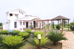  Plot – Exterior View View at Amravati rd - for Sale