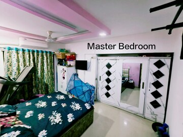 Bedroom in 2 BHK Apartment at Thane West – for Rent
