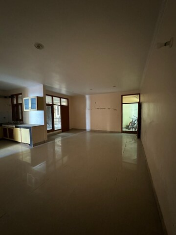 Master Bedroom in 3 BHK Apartment at Vip Road – for Rent