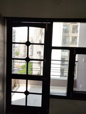  2 BHK Apartment at Chandigarh Hollywood Heights 1, Lohgarh – for Rent