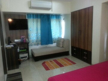 Room in 3 BHK Apartment at Sai Dham CHS Nerul Sector 6, Nerul Sector 6 – for Rent