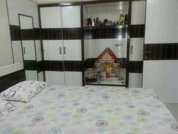 Room in 3 BHK Apartment at Sai Dham CHS Nerul Sector 6, Nerul Sector 6 – for Rent