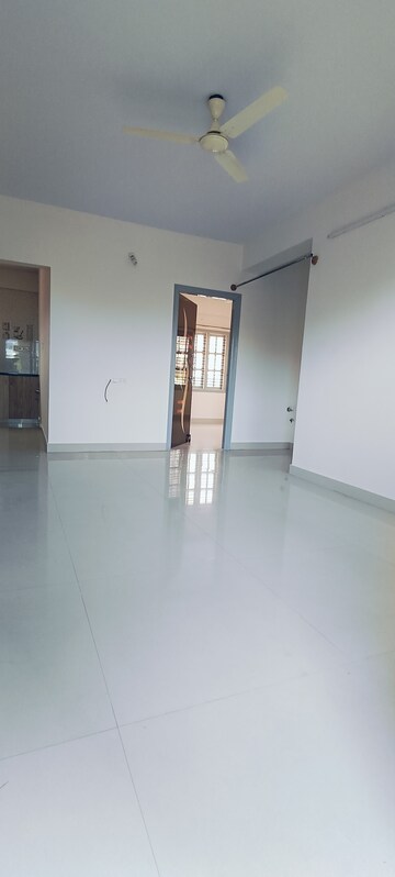 Master Bedroom in 2 BHK Builder Floor at Hsr Layout – for Rent