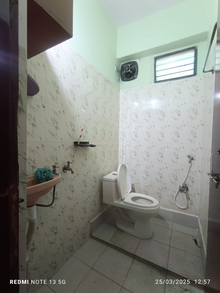 Bathroom, tarnaka 2 Bedroom 1050 Sq.Ft. Apartment In Tarnaka Hyderabad 8462482