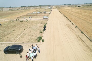  Plot For Sale in Maniram