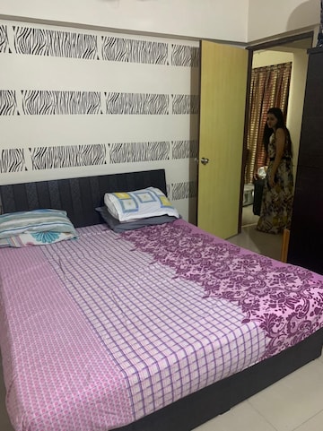 Bedroom in 2 BHK Apartment at Happy Valley, Manpada – for Rent