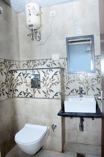 Floor Plan in Studio Apartment at Vipul World Floors, Sector 48 – for Rent