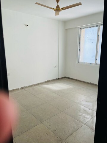Room in 3.5 BHK Apartment at Trimurty Ariana Phase:II, Jagatpura – for Rent