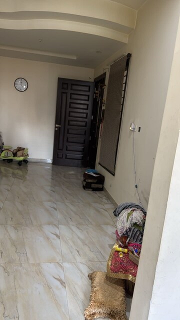 Master Bedroom in 2 BHK Builder Floor at Sushant Lok 3, Sector 57 – for Rent